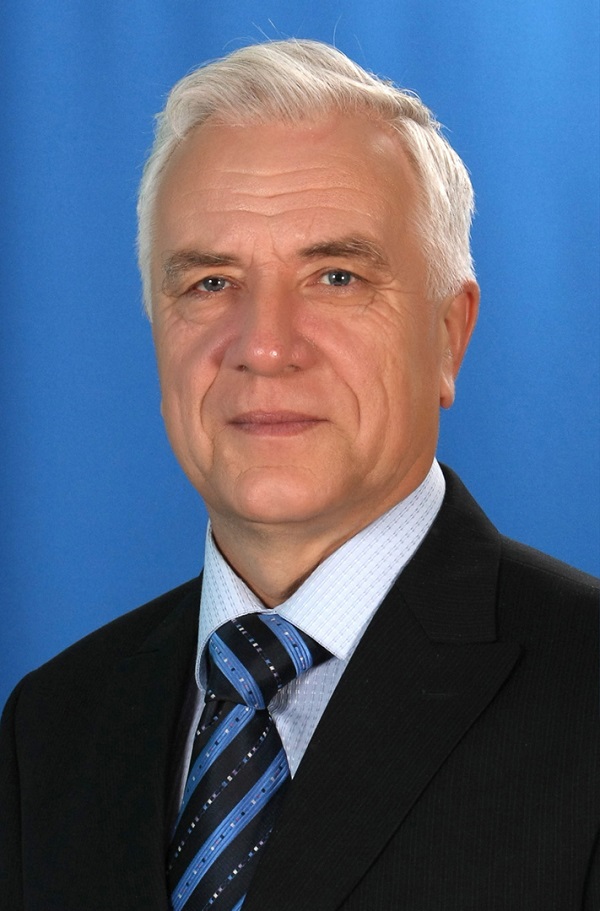 Иванов Виктор Николаевич.